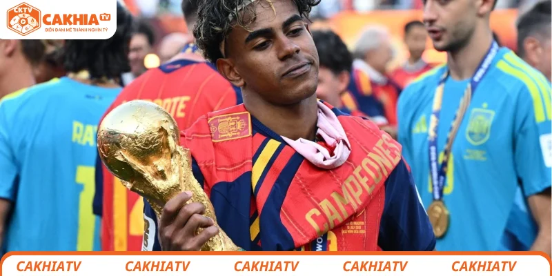 Cuộc đua Quả bóng Vàng 2026 đảo lộn vì kết quả World Cup 3 Yamal có lợi thế lớn trong cuộc đua Quả bóng Vàng 2026